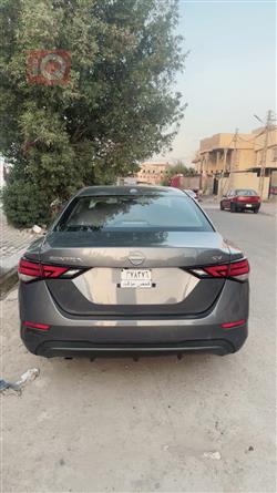 نيسان سنترا